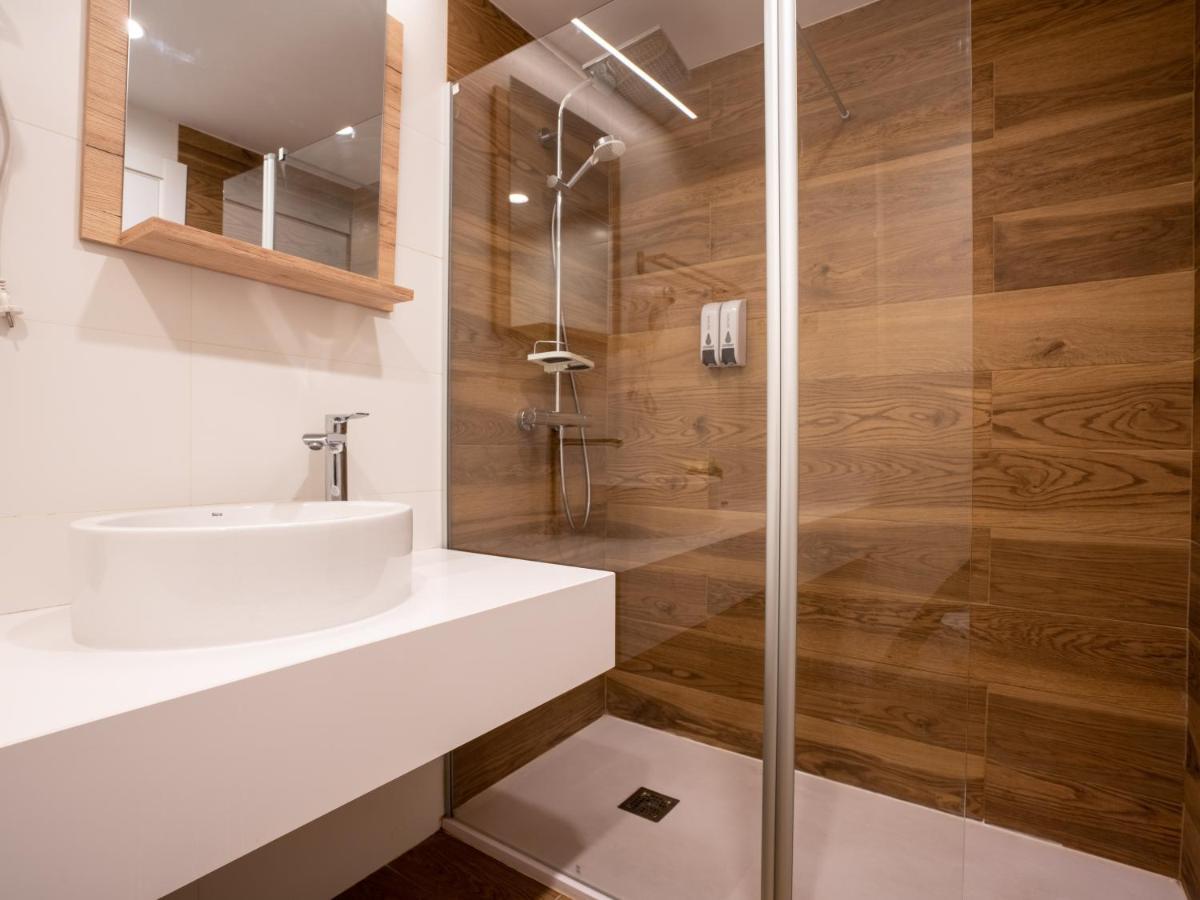 Limehome Barcelona Carrer De Fontcoberta - Digital Access Eksteriør bilde